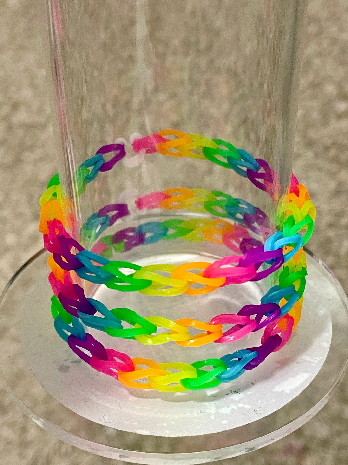 Basic Rainbow Loom Bracelet (1pc)